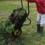 Tipping wheelbarrow